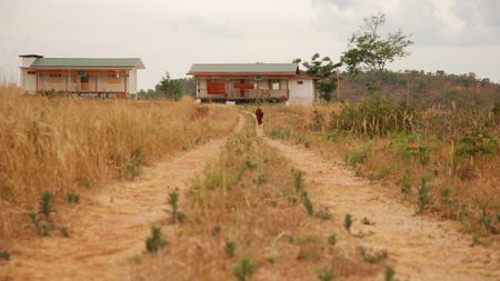 Chuyện skin care và ở trọ trần gian