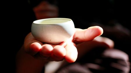 Can đảm đặt xuống những điều tốt đẹp